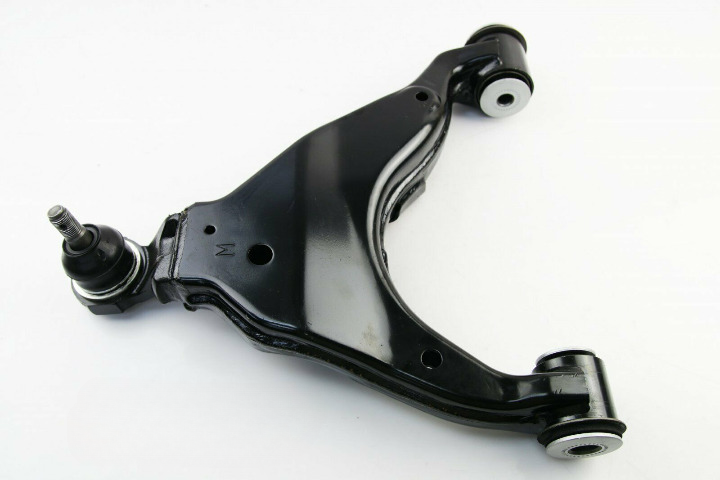 Front Left Lower Control Arm For Toyota Land Cruiser Prado Lexus GX470 2003-09