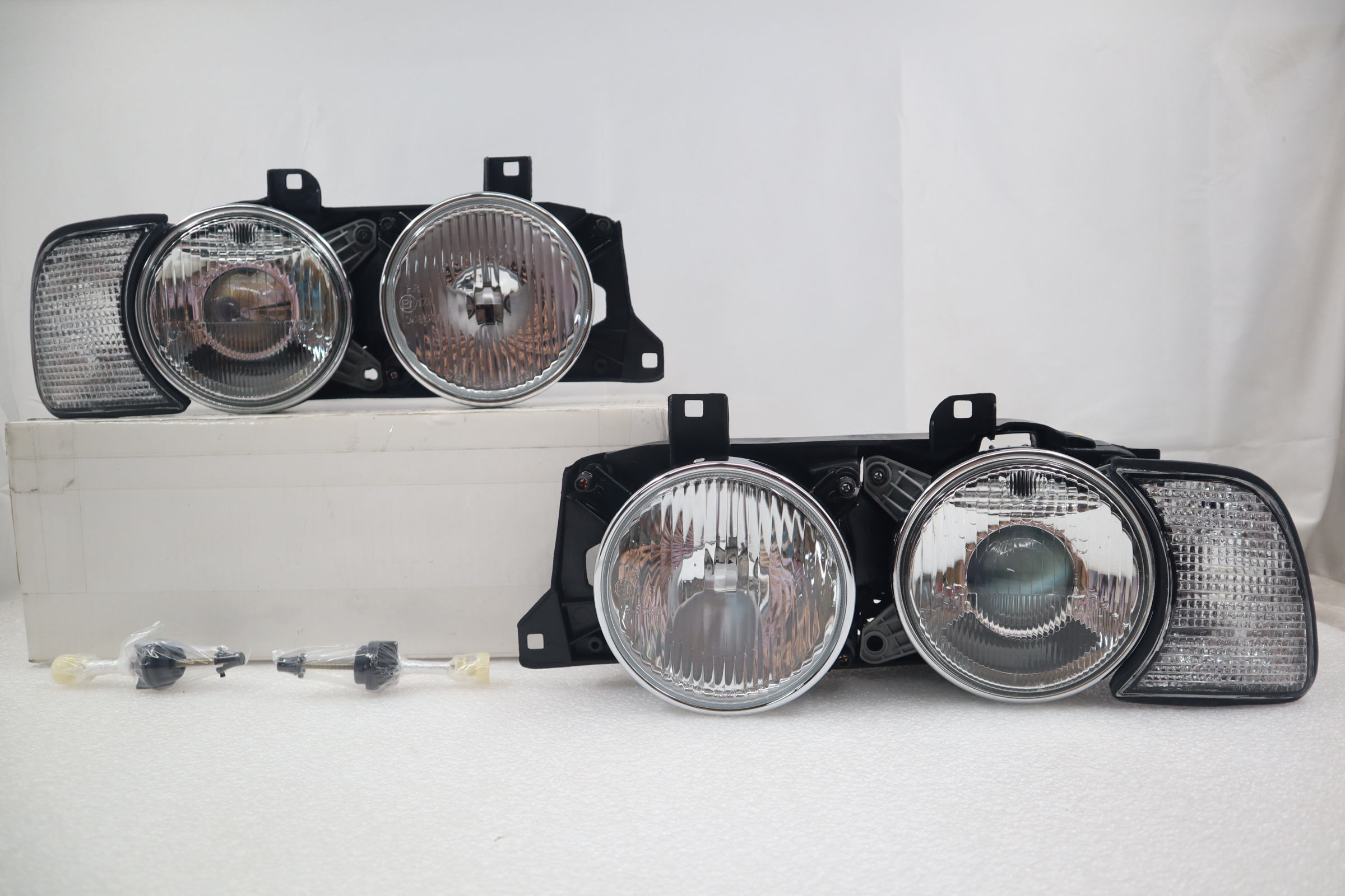 Glass Lens Projector Headlight + Corner Lights For BMW E34 E32 5