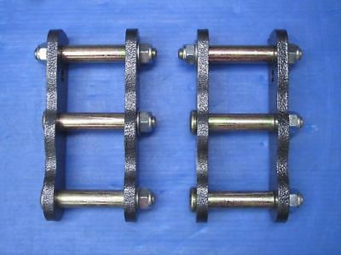 2Inch Extended Rear Shackles Pair up to 50mm Frontier For Navara D22 Bravado