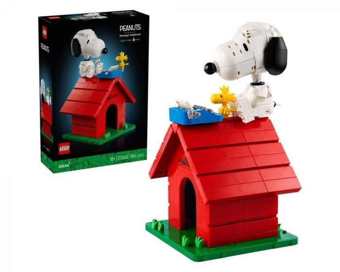 LEGO Ideas 21368 Peanuts Snoopy's Doghouse Building Set