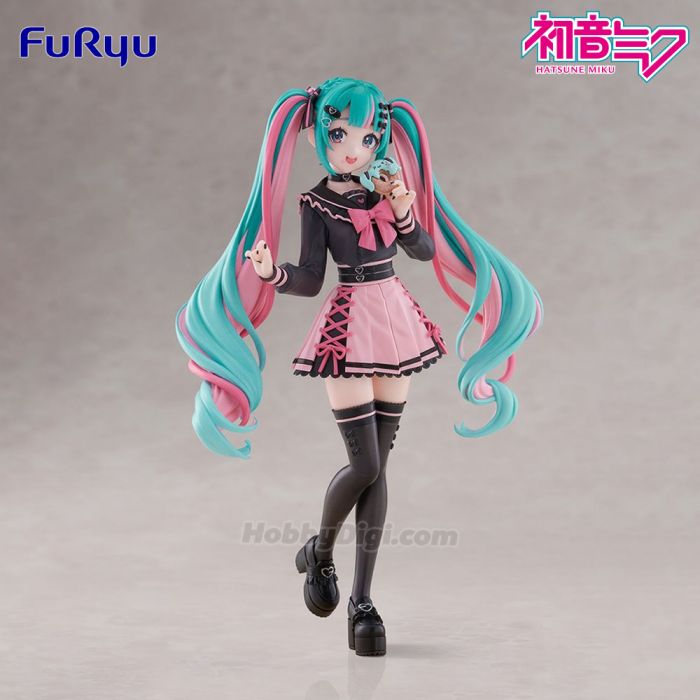 FURYU Hatsune Miku Sweet School Life Figure -Bitter & Sweet ver.- (Hatsune Miku)
