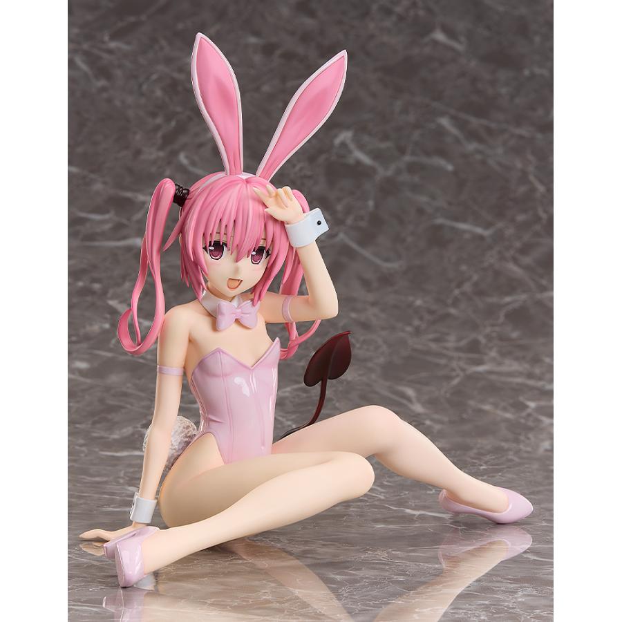FREEing 1/4 Scale Nana Asada Dablook Bare Leg Bunny Ver. Action Figure