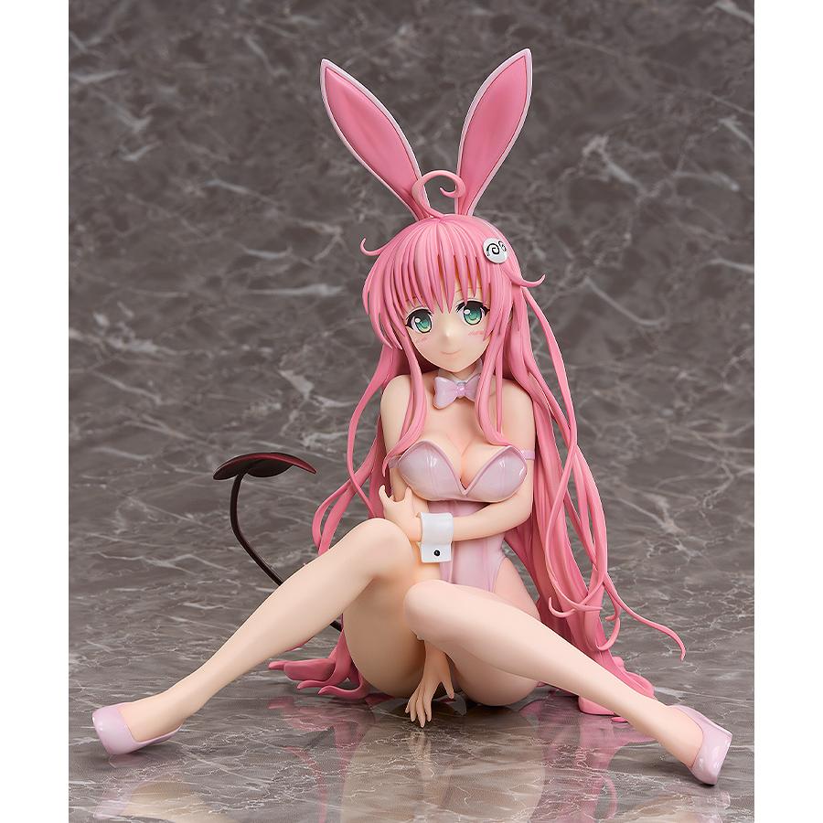 FREEing 1/4 Scale Lala Satalin Deviluke Bare Leg Bunny Ver. PVC Figure