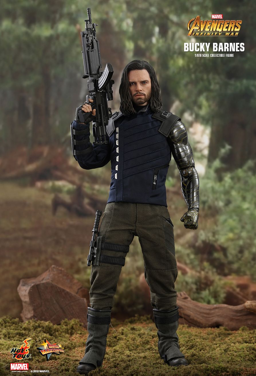 Hot Toys MMS509 Avengers 3 : Infinity War Bucky Barnes Sixth Scale Action Figure