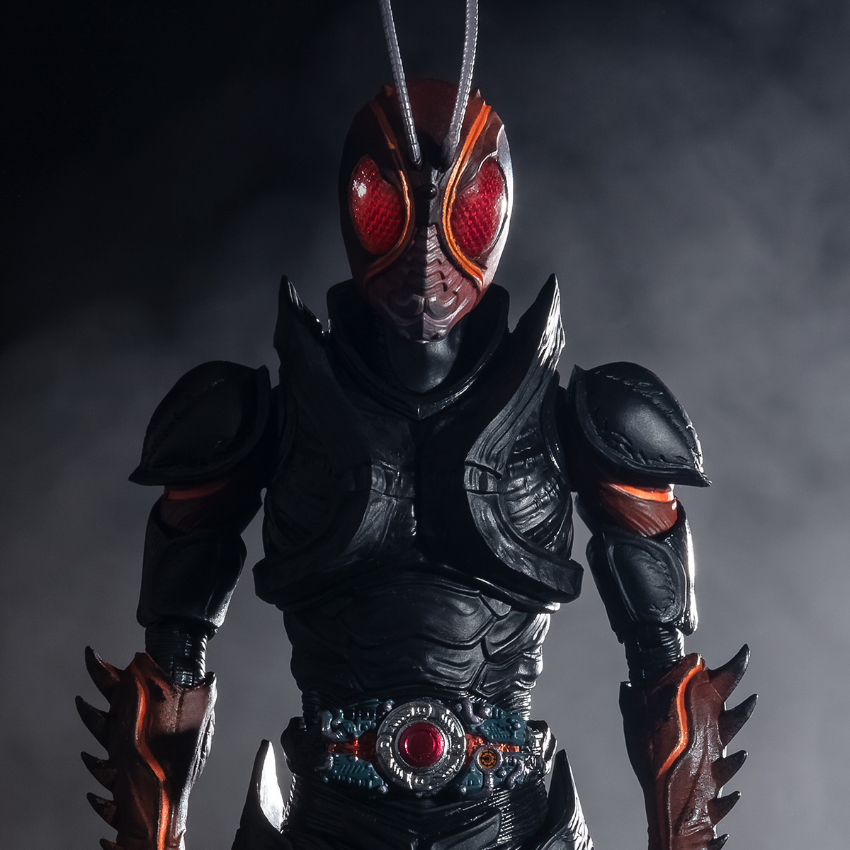 仮面ライダー BLACK SUN (FIRST HENSHIN Ver.) Bandai S.H.Figuarts Kamen Rider BLACK SUN - FIRST HENSHIN