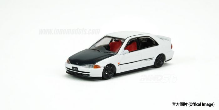 INNO64 1:64 Diecast Model Car - Honda Civic Ferio EG9 White