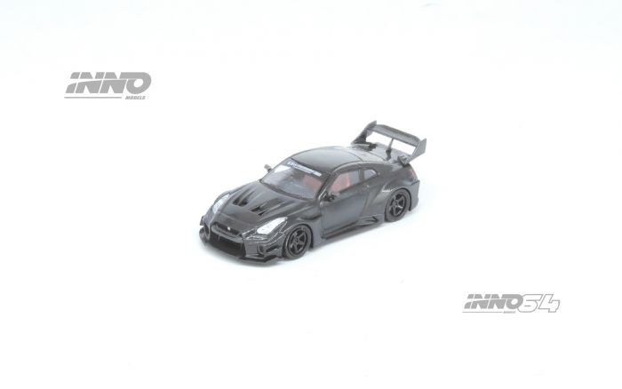 INNO64 1:64 Diecast Model Car - NISSAN GT-R (R35) LBWK SUPER SILHOUETTE 35GT-RR Full Carbon