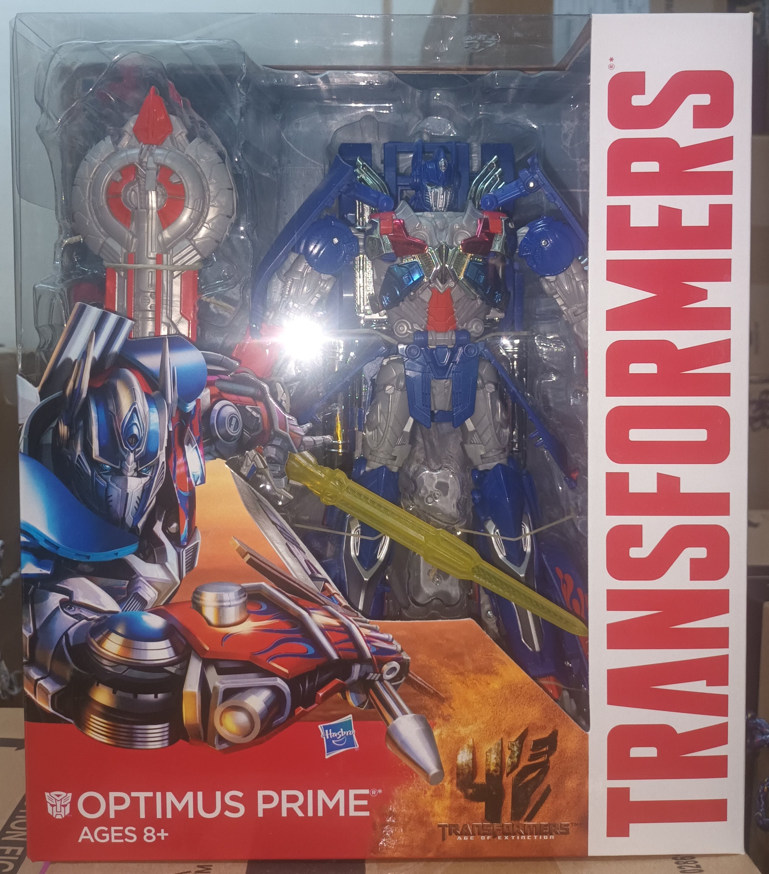Hasbro Transformers Age of Extinction Leader Class Optimus Prime Toy Vehicle (Transformers)