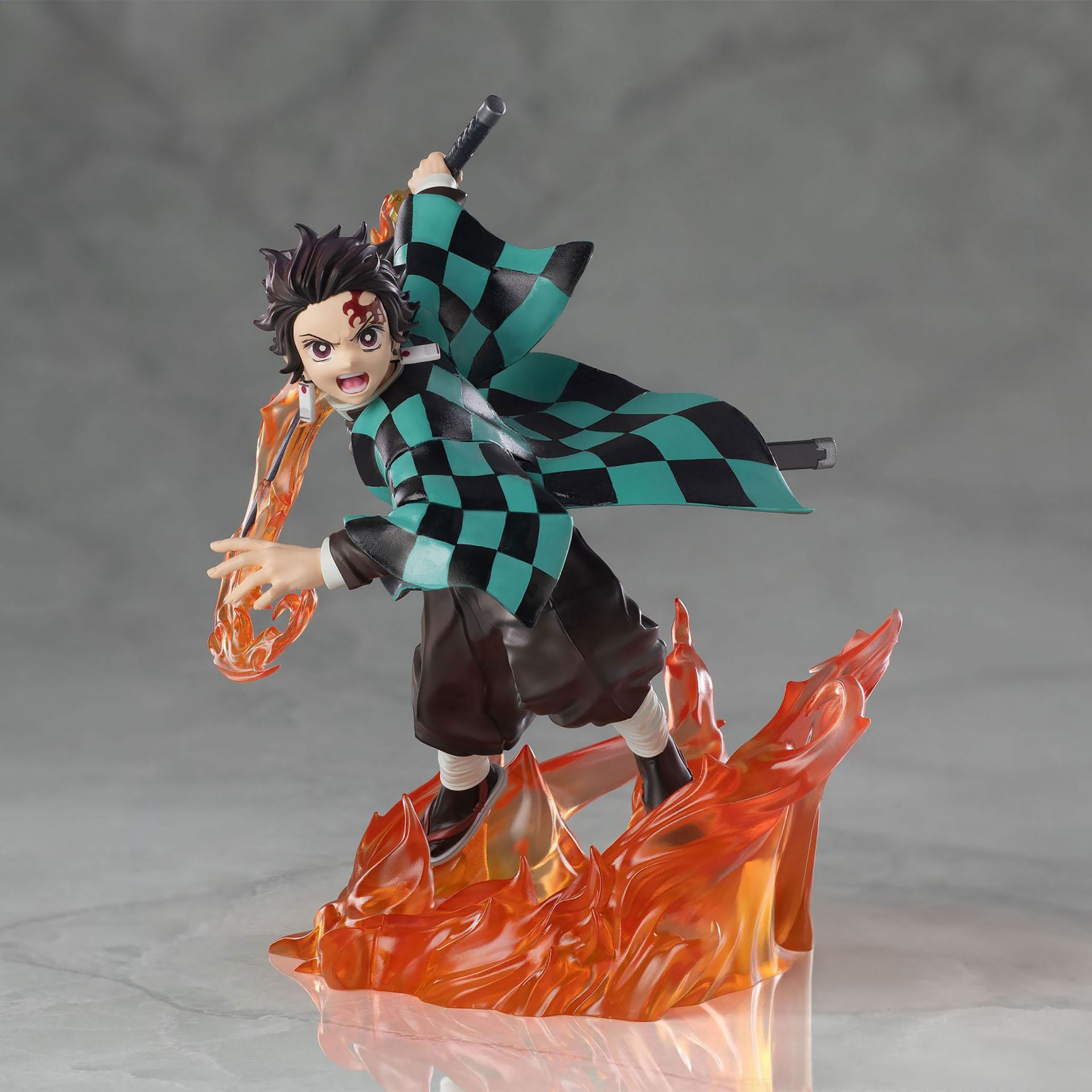 SEGA Xross Link Tanjiro Kamado Scale Figure (Demon Slayer)
