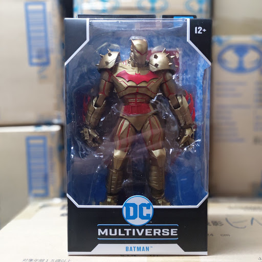 McFarlane HELLBAT suit BATMAN Gold Edition DC Multiverse Hell Bat action figure