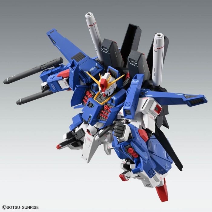Bandai MG Model Kits - 1/100 Full Armor Enhanced ZZ Gundam (FAZZ