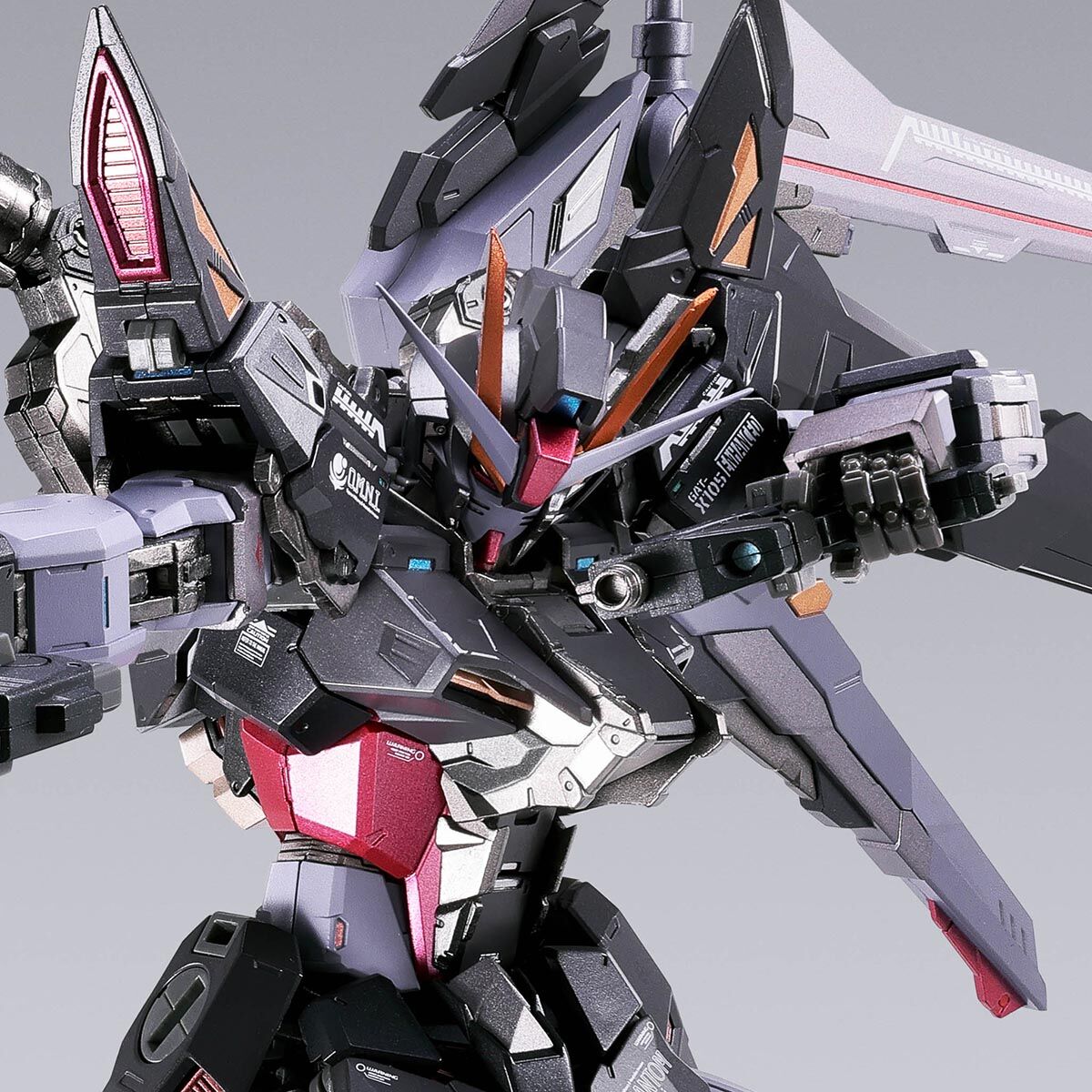 Bandai Metal Build Strike Noir Gundam (20th MEMORIAL COLOR)