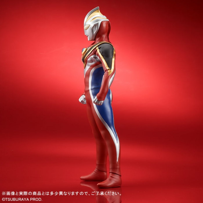 Plex Favorite SculptorPVC Figure Ultraman Gaia Supreme