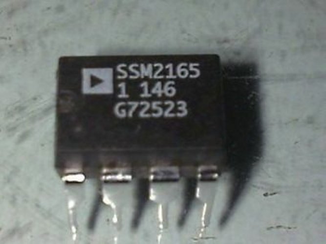 AD SSM2165-1P DIP-8 Microphone Preamplifier with Variable