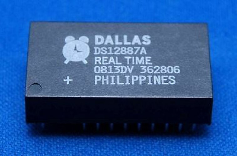 DALLAS DS12887A DIP-24 Real-Time Clock