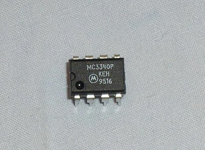 MOTOROLA MC3340P DIP-8 ELECTRONIC ATTENUATOR