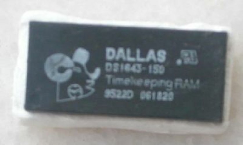DALLAS DS1643-120 DIP-28 Nonvolatile Timekeeping RAM