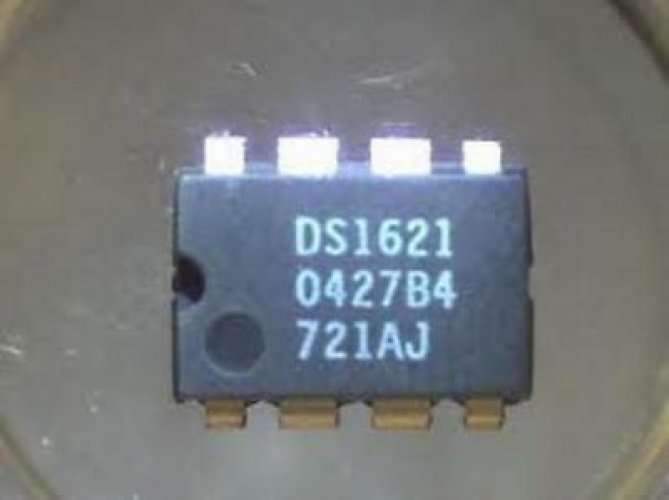 DALLAS DS1621 DIP-8 Digital Thermometer and Thermostat