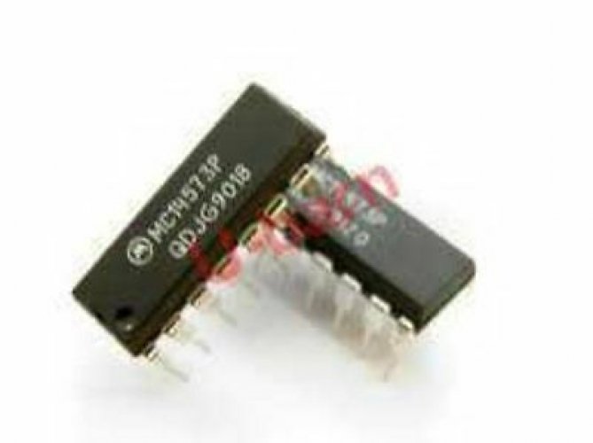 MOT DIP-16,CMOS MSI(PROGRAMMABLE DUAL OP AMP), MC14573P