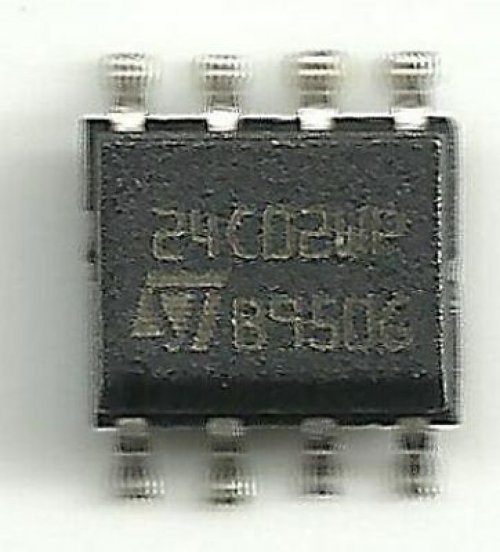 ST 24C02WP SOP-8