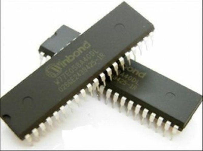 CMD G65SC22P-4 DIP-40 CMOS VERSATILE INTERFACE ADAPTER