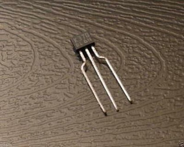 TOSHIBA 2SK370-BL TO-92 N CHANNEL JUNCTION TYPE FOR LOW NOISE