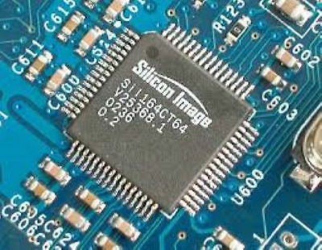 SILICON SIL164CT64 QFP-64