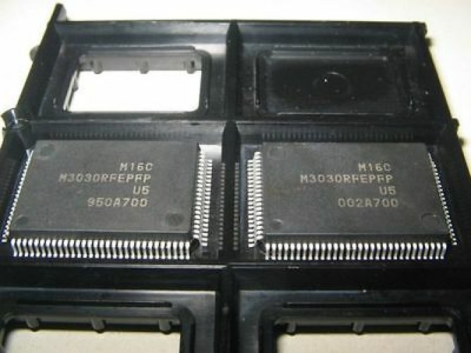 N/A M3030RFEPFP QFP
