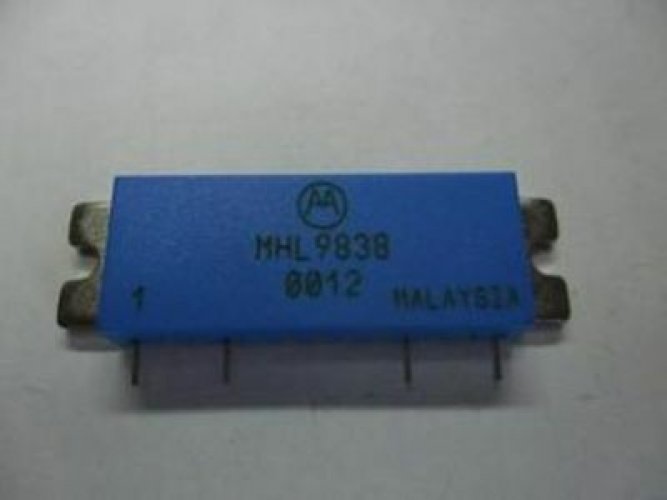 MOTOROLA MHL9838 MODULE CELLULAR BAND RF LINEAR LDMOS
