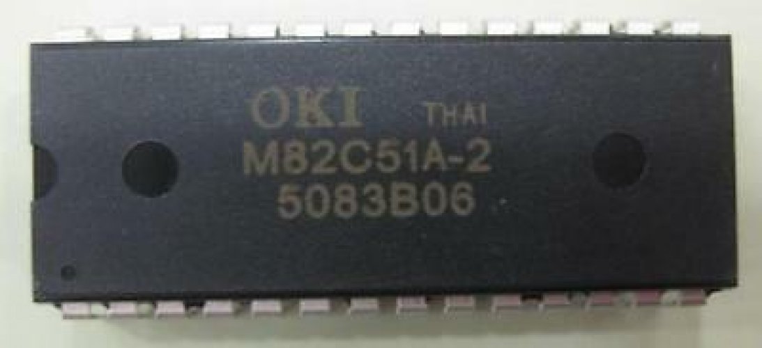 OKI M82C51A-2 DIP-28 PROGRAMMABLE COMMUNICATION INTERFACE