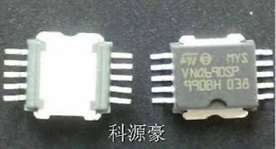 ST VNQ690SP SMD QUAD CHANNEL HIGH SIDE SOLID STATE RELAY