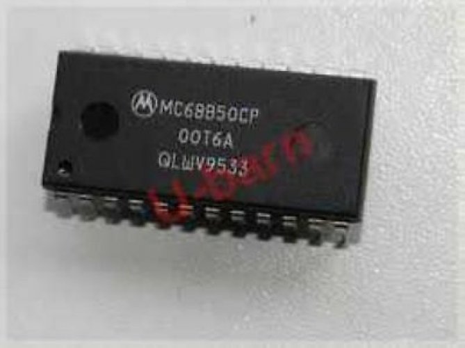 MC68B50CP DIP-24 ASYNCHRONOUS COMMUNICATIONS