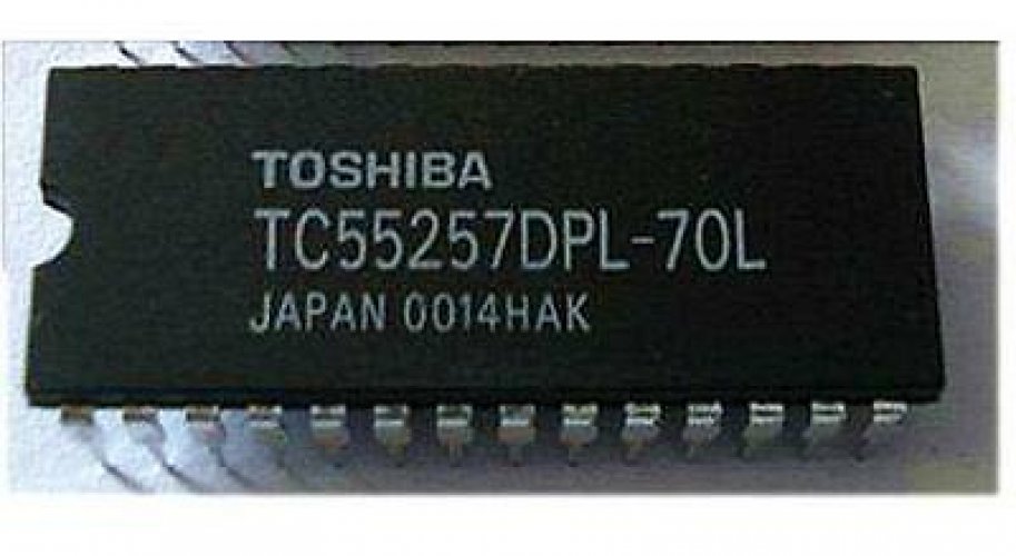 TOSHIBA TC55257DPL-70L DIP-28 32 768 WORD-8 BIT STATIC RAM