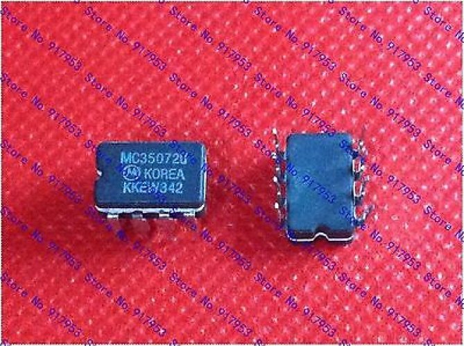 MOTOROLA MC35072U DIP-8 High Slew Rate  Wide Bandwidth