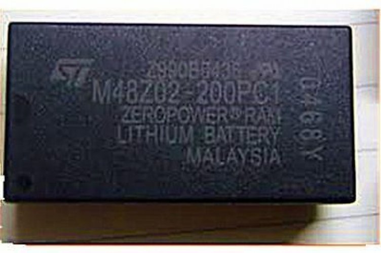ST M48Z02-200PC1 DIP-24 5V 16 Kbit (2Kb x 8) ZEROPOWER