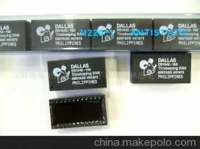 DALLAS DS1642-120 DIP-24 IC-16K CMOS NVRAM