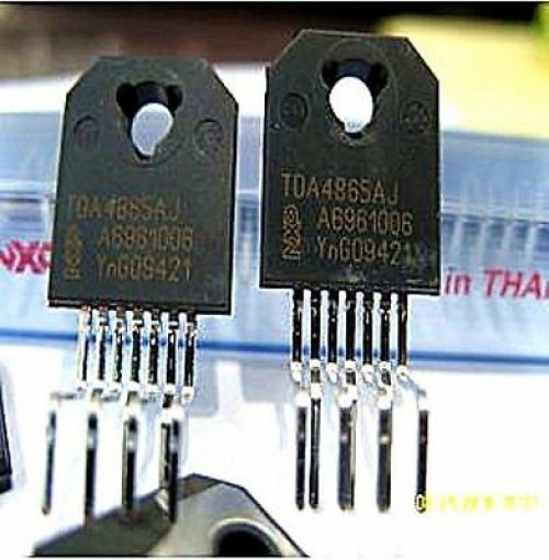 PHI TDA4865AJ ZIP eflection boosters for use in vertical