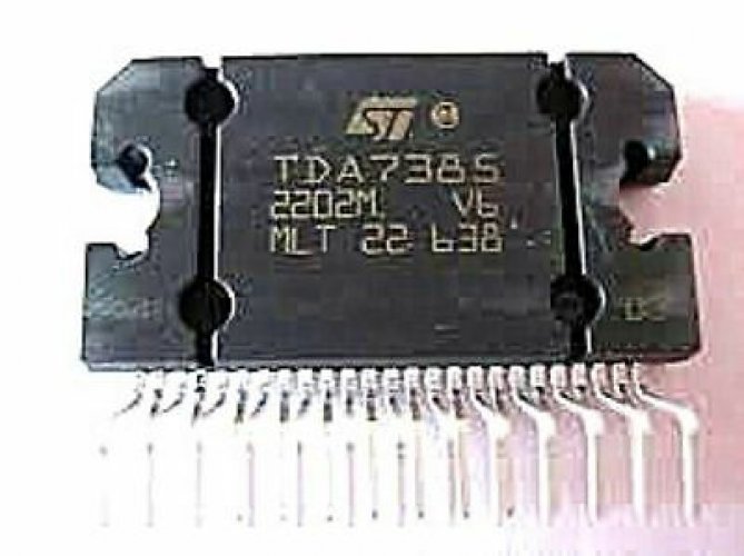 ST TDA7385 ZIP-25 4 x 30W Quad Bridge Car Radio Amplifier