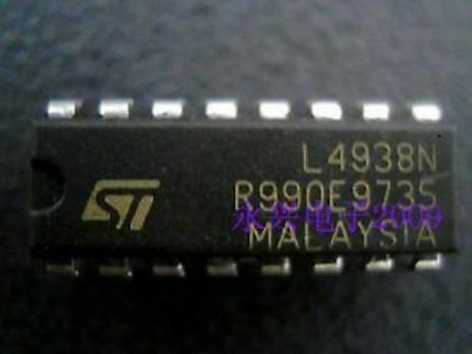 ST L4938N DIP-16 DUAL MULTIFUNCTION VOLTAGE REGULATOR