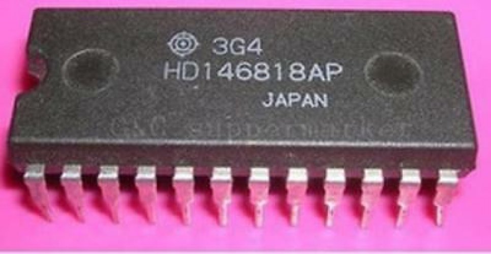 HITACHI HD146818P DIP-24 RTC(REAL TIME CLOCK PLUS RAM)