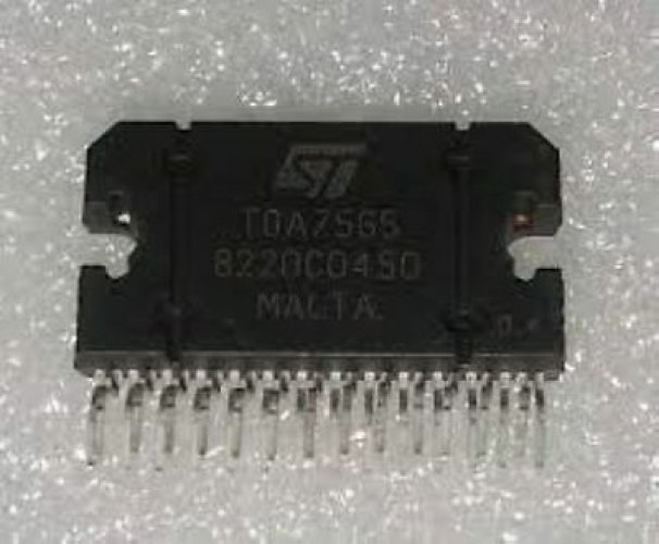 ST TDA7565 ZIP-27 QUAD POWER AMPLIFIER WITH BUILT-IN