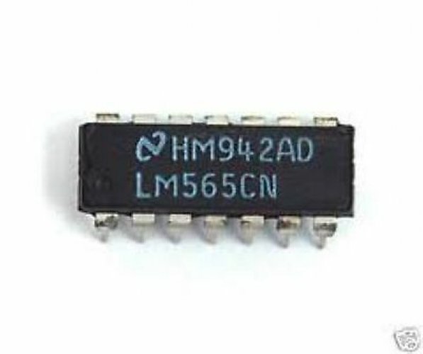 NS LM565CN DIP Phase Locked Loop