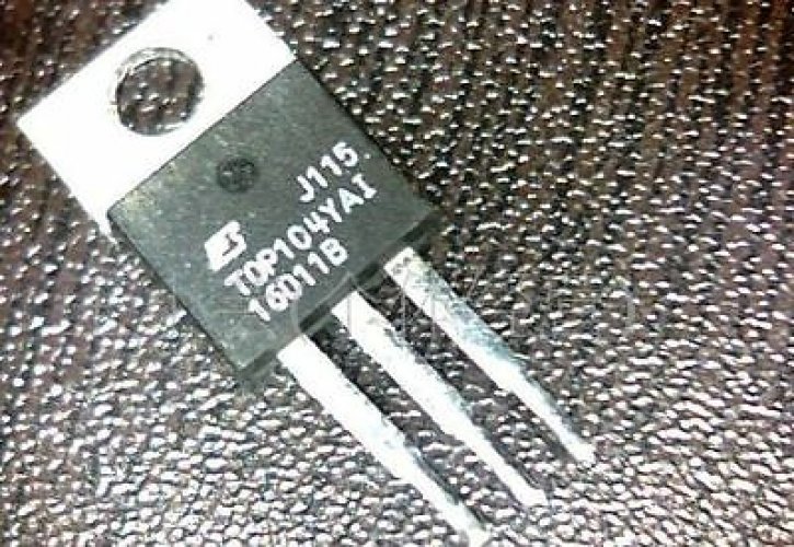 POWER TOP104YAI TO-220 Three-terminal Off-line PWM Switch
