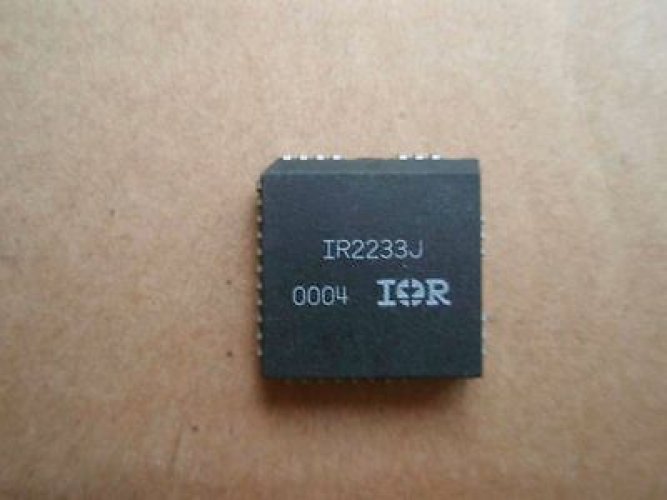 IR IR2233J PLCC-44 3-PHASE BRIDGE DRIVER
