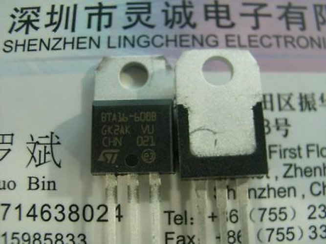 ST BTA16-600B TO-220 STANDARD TRIACS