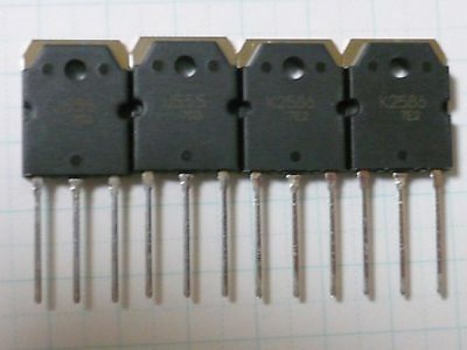 HITACHI 2SK2586 TO-3P Silicon NPN Triple Diffused