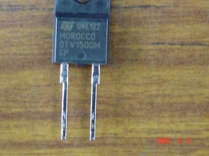 ST DTV1500MFP TO-220 CRT HORIZONTAL DEFLECTION HIGH