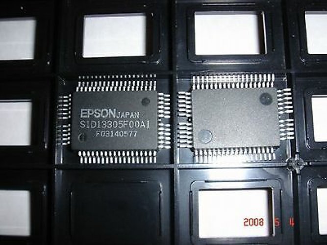 EPSON S1D13305F00A1 QFP64 IC  SED1335FOA  LCD  CONTROLLER