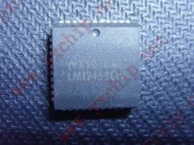 NS LM12458CIV PLCC-44 12-Bit Sign Data Acquisition System