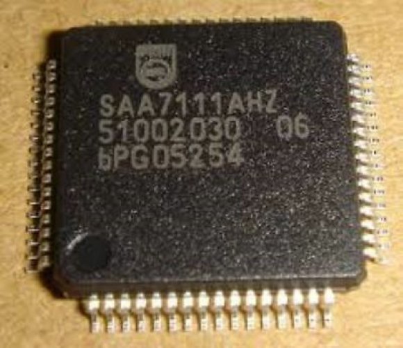 PHILIPS SAA7111AHZ QFP64 GT 13C 13#16 SKT PLUG